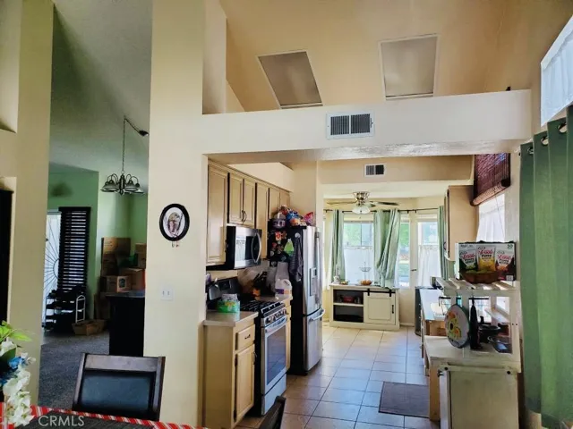 2709 Sandstone Court, Palmdale, California 93551