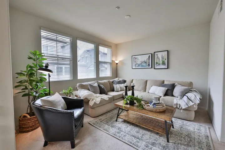 1508 Mirabelle Lane, Santee, California 92071