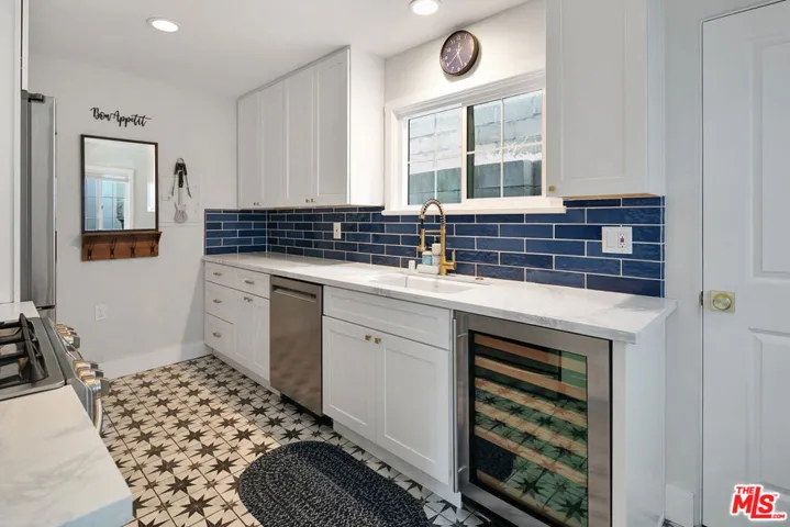 2059 Laurel Canyon Boulevard, Los Angeles, California 90046