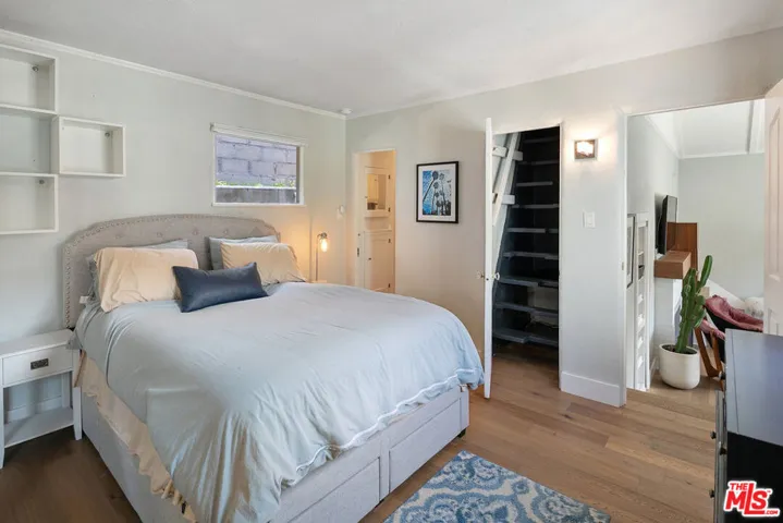 2059 Laurel Canyon Boulevard, Los Angeles, California 90046