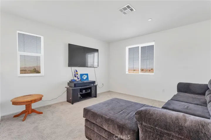 12982 9th Avenue, Victorville, California 92395