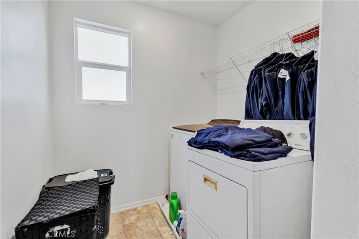 12982 9th Avenue, Victorville, California 92395