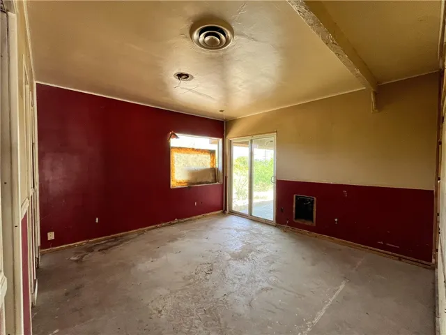 49440 Conejo Road, Morongo Valley, California 92256