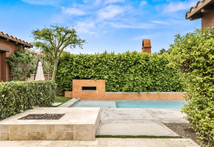 Pool/Spa/Firepit