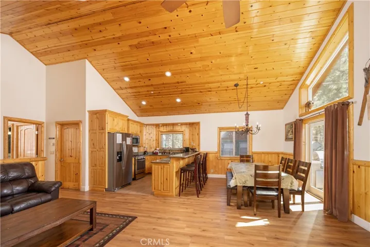 373 Georgia Street, Big Bear Lake, California 92315