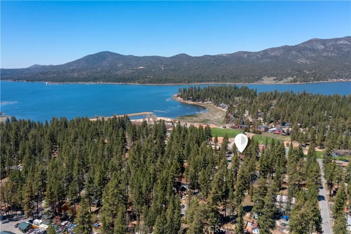 373 Georgia Street, Big Bear Lake, California 92315