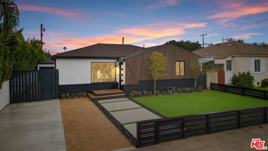 3937 Redwood Avenue, Culver City, California 90066