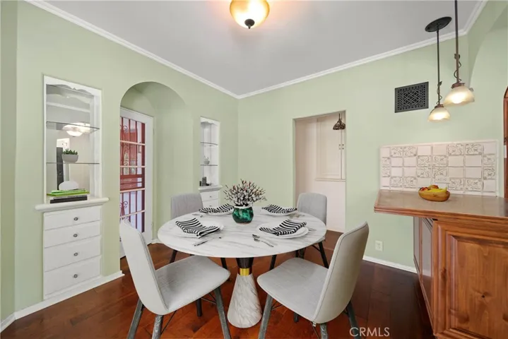 10723 Lurline, Chatsworth, California 91311
