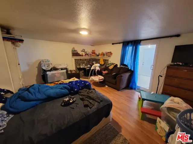8630 Sheep Creek Road, Phelan, California 92371