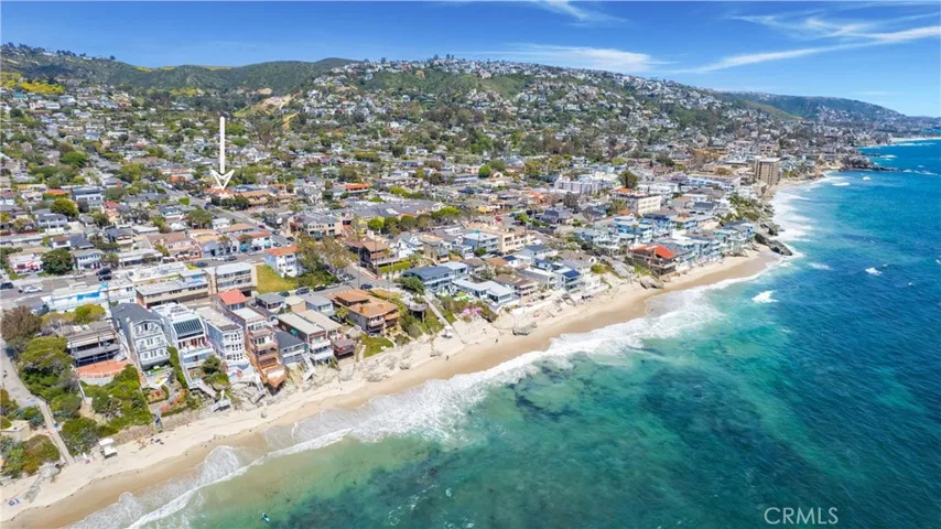 387 Oak Street, Laguna Beach, California 92651