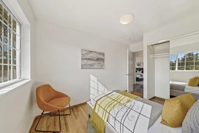 2946 E 29th Street, Oakland, California 94601 home-pic-13