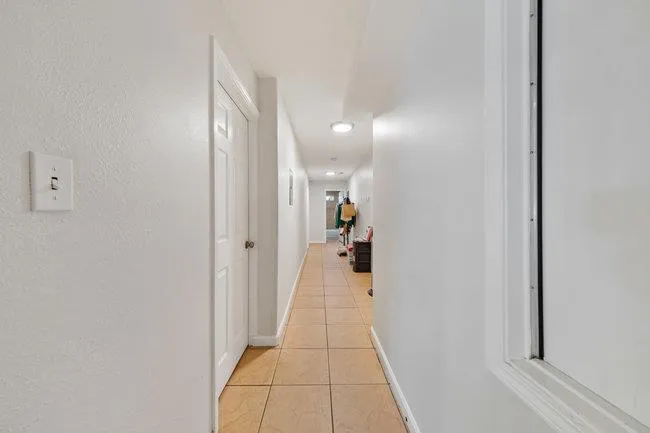 2946 E 29th Street, Oakland, California 94601 home-pic-33