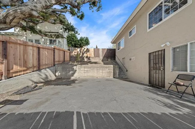2946 E 29th Street, Oakland, California 94601 home-pic-47