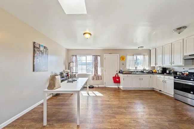 2946 E 29th Street, Oakland, California 94601 home-pic-25