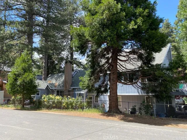 23982 Pioneer Camp Road Unit 1-4, Crestline, California 92325