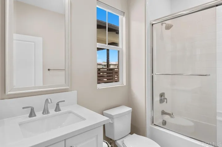 Ensuite Bathroom for Bedroom 3