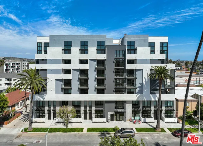 1112 Locust Avenue 717, Long Beach, California 90813