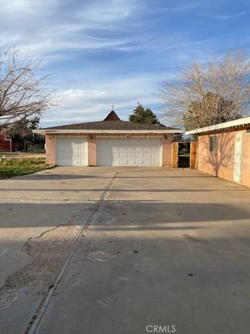 15444 Ash Street, Hesperia, California 92345