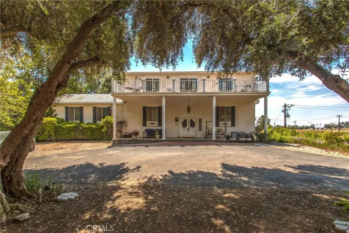 111 Oak Valley, Beaumont, California 92223