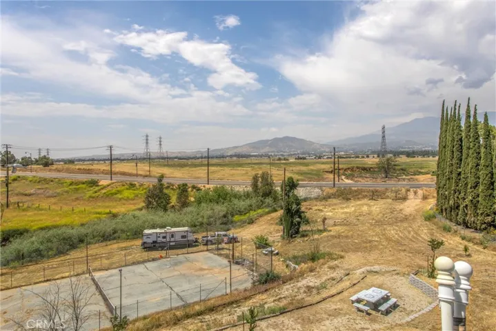 111 Oak Valley, Beaumont, California 92223