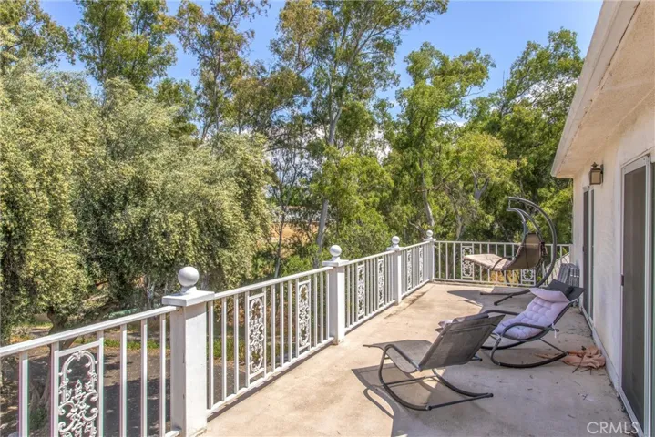 111 Oak Valley, Beaumont, California 92223