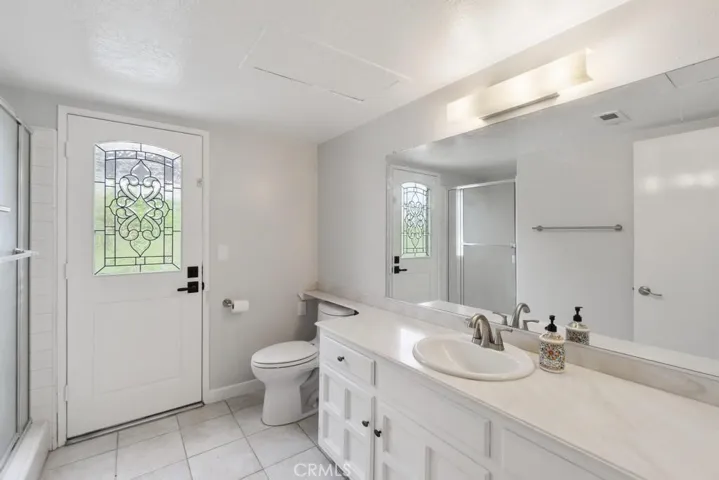 Downstairs Bath with Shower