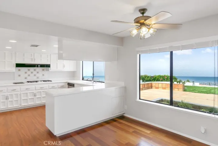 641 Vista Valinda, San Clemente, California 92672