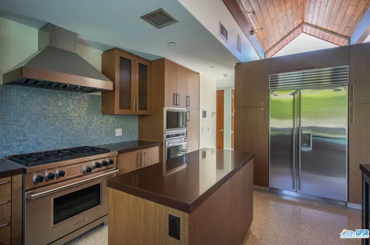 1733 Royal Palm Court, Palm Springs, California 92262