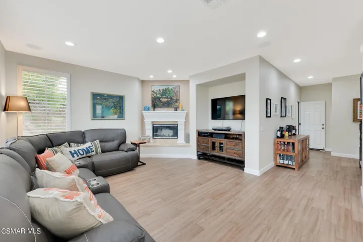 4468 Coffeetree ln  -  HsHProd-27