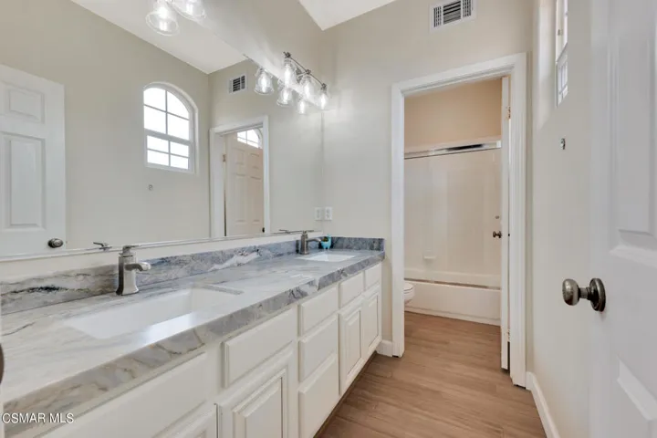 4468 Coffeetree ln  -  HsHProd-38