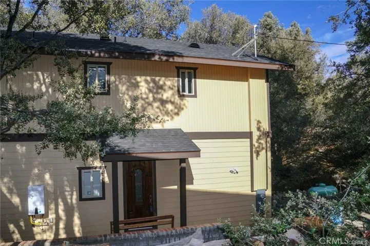 2301 Woodland Drive, Pine Mountain Club, California 93222