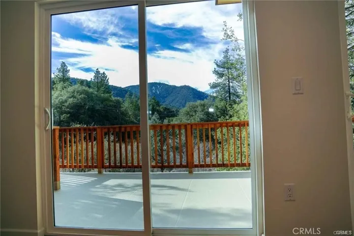 2301 Woodland Drive, Pine Mountain Club, California 93222