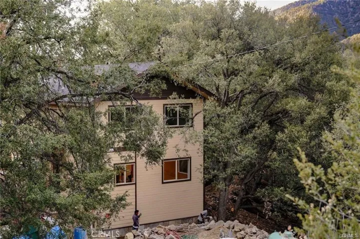 2301 Woodland Drive, Pine Mountain Club, California 93222