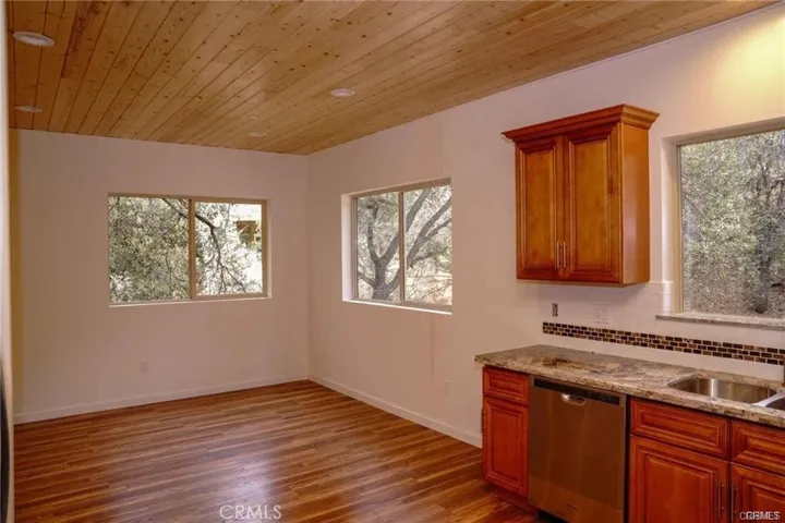 2301 Woodland Drive, Pine Mountain Club, California 93222
