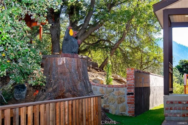 2301 Woodland Drive, Pine Mountain Club, California 93222