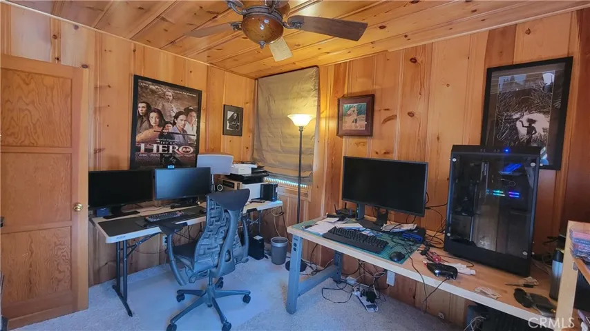 984 Chillon Drive, Crestline, California 92325