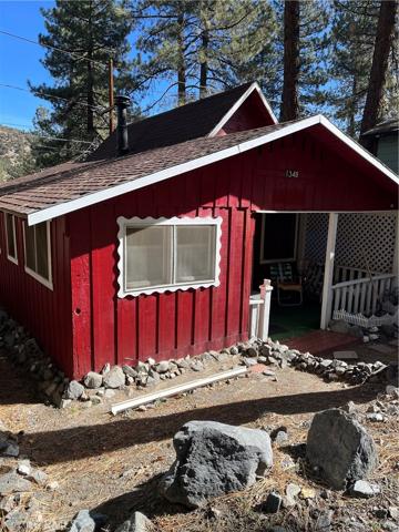 1348 Helen Street, Wrightwood, California 92397