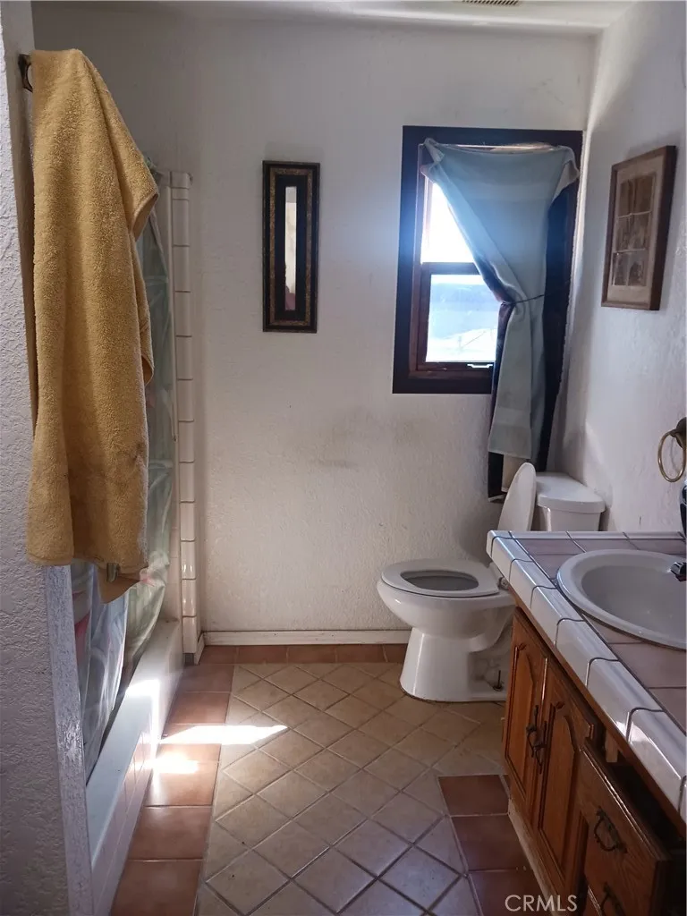 477 County Line Road, Calimesa, California 92320 home-pic-7