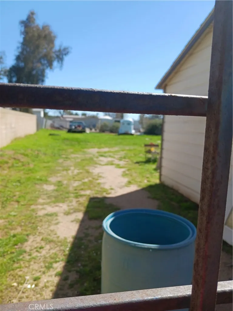 477 County Line Road, Calimesa, California 92320 home-pic-5