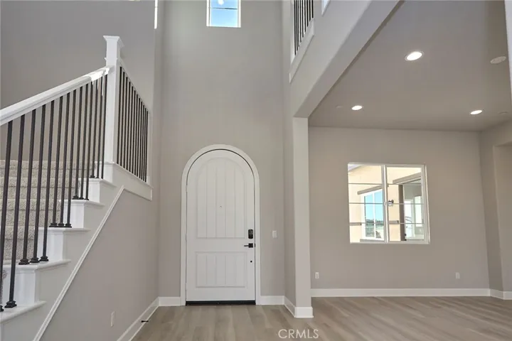 12934 Davona Dale, Apple Valley, California 92308