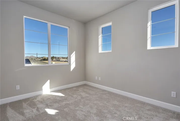 12934 Davona Dale, Apple Valley, California 92308
