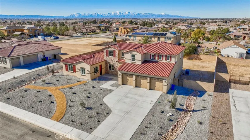 12934 Davona Dale, Apple Valley, California 92308