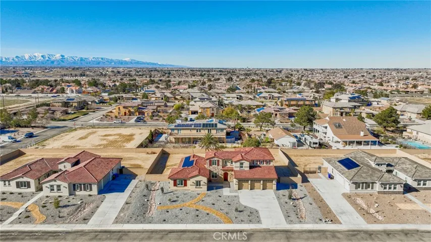 12934 Davona Dale, Apple Valley, California 92308