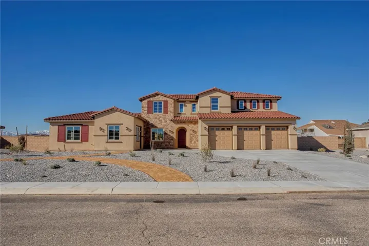 12934 Davona Dale, Apple Valley, California 92308