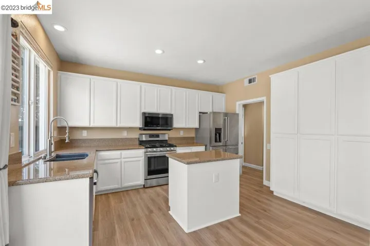 1171 Arlington Way, Brentwood, California 94513