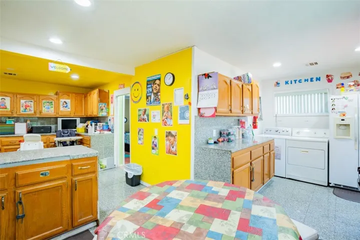 1673 E Imperial Highway, Los Angeles, California 90059