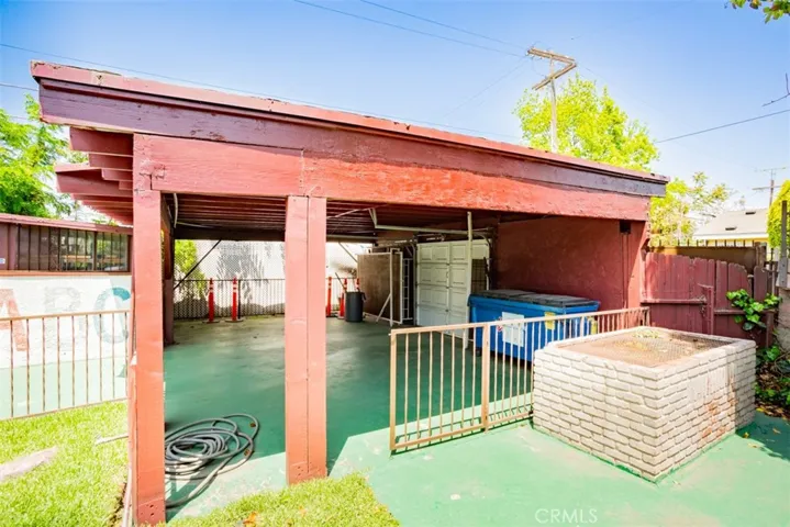 1673 E Imperial Highway, Los Angeles, California 90059