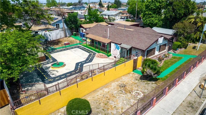 1673 E Imperial Highway, Los Angeles, California 90059