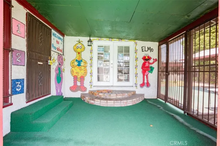 1673 E Imperial Highway, Los Angeles, California 90059