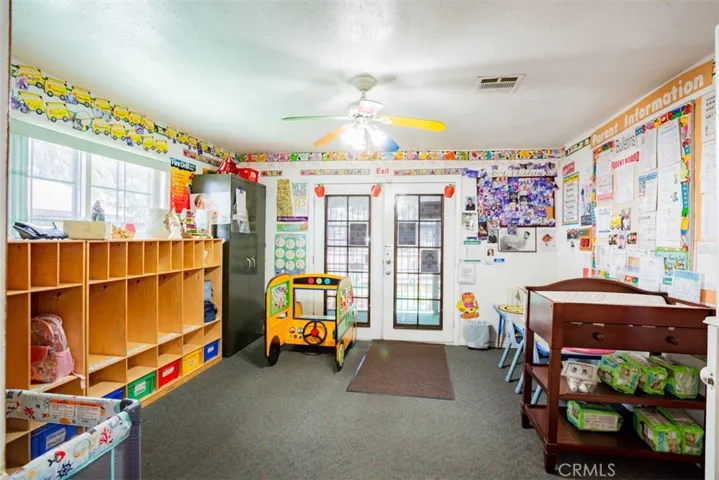 1673 E Imperial Highway, Los Angeles, California 90059